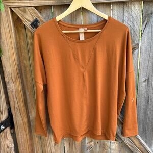 indyeva Criss-Cross SeamsTop Small Gold